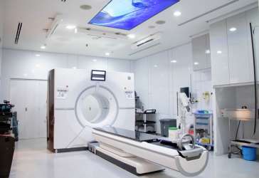 เครื่องจำลองการรักษาแบบ 3-4 มิติ (CT Simulator)